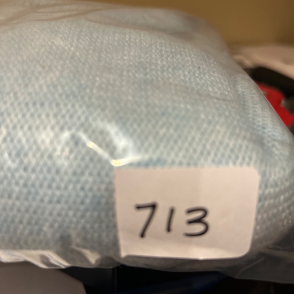 Reitmans Cashmere Blend light blue sweater size Small - Picture 9 of 9